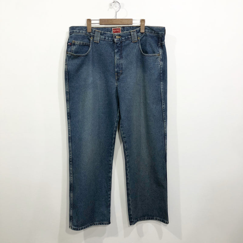 Vintage Tommy Hilfiger Jeans (38)