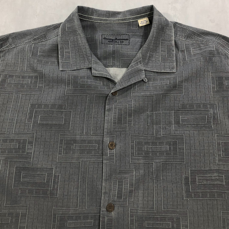 Tommy Bahama Hawaiian Shirt (XL)