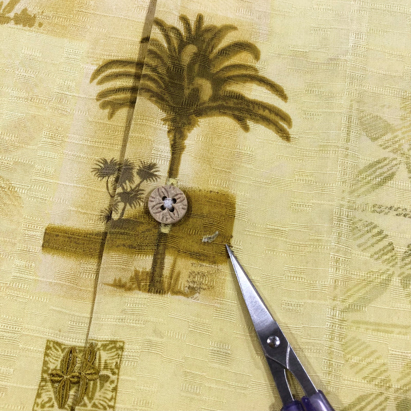 Tommy Bahama Hawaiian Shirt (XL)