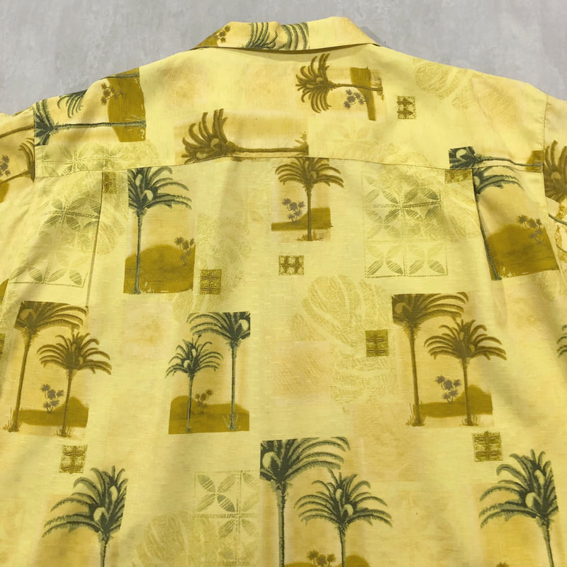 Tommy Bahama Hawaiian Shirt (XL)
