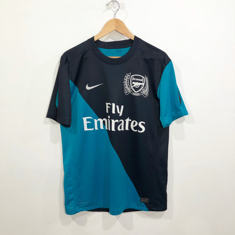 Fly emirates jersey nike online