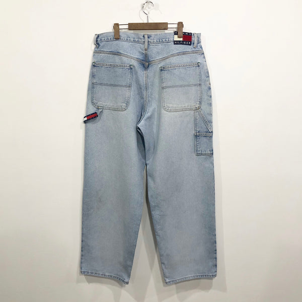 Vintage Tommy Hilfiger Jeans (37)