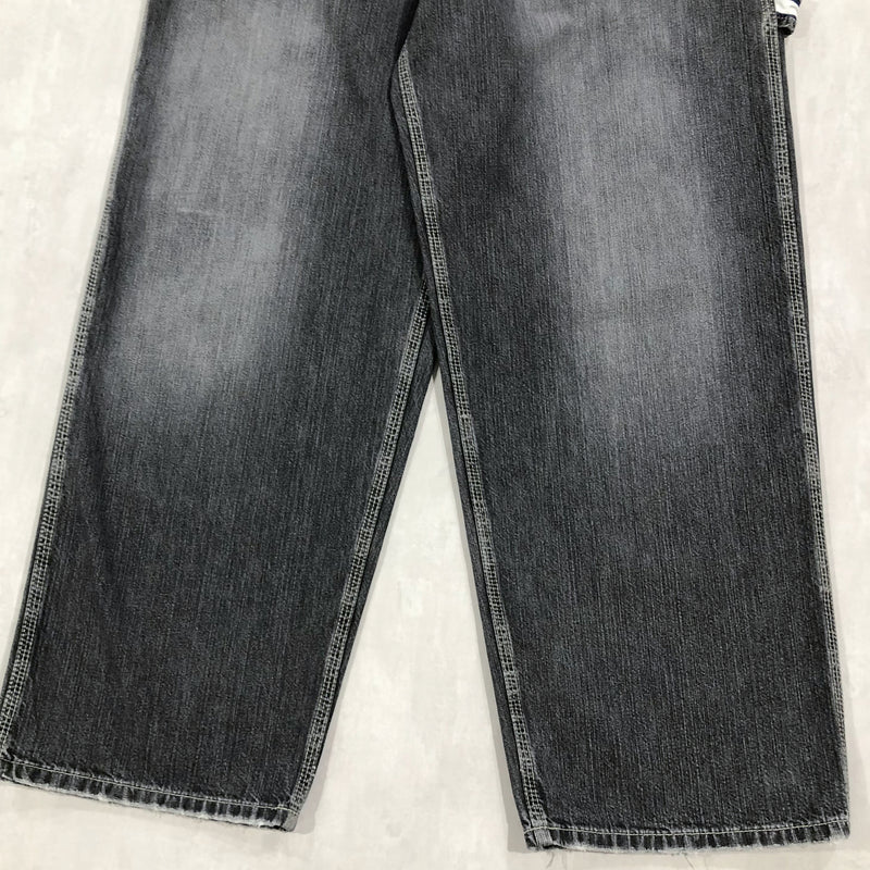 Vintage Tommy Hilfiger Jeans (33)