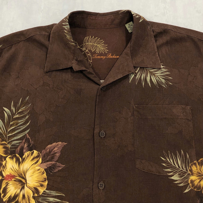 Tommy Bahama Hawaiian Shirt (XL)