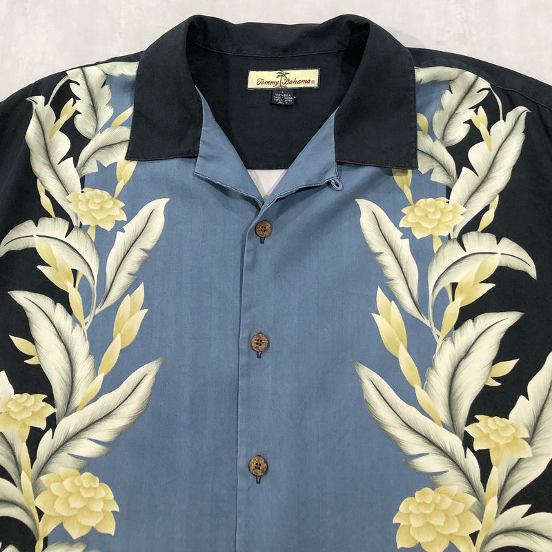 Vintaeg Tommy Bahama Hawaiian Shirt (XL)