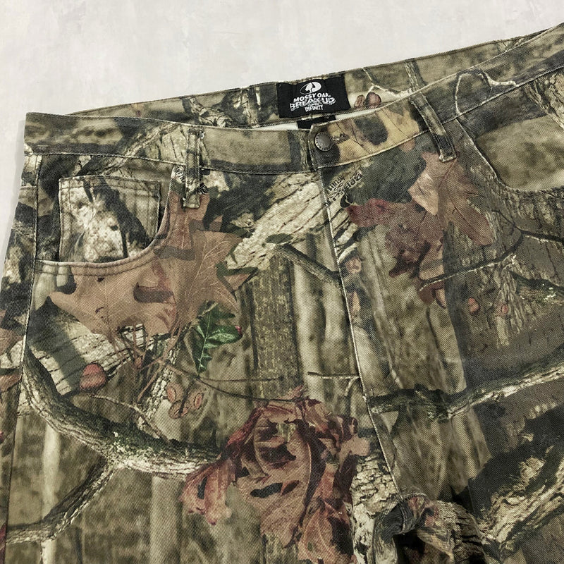 Mossy Oak Camo Pants (38)
