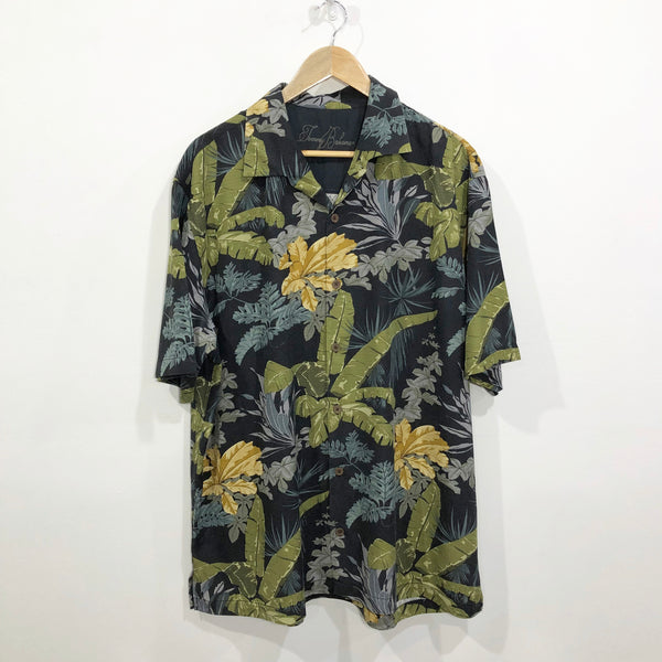 Tommy Bahama Hawaiian Shirt (XL)