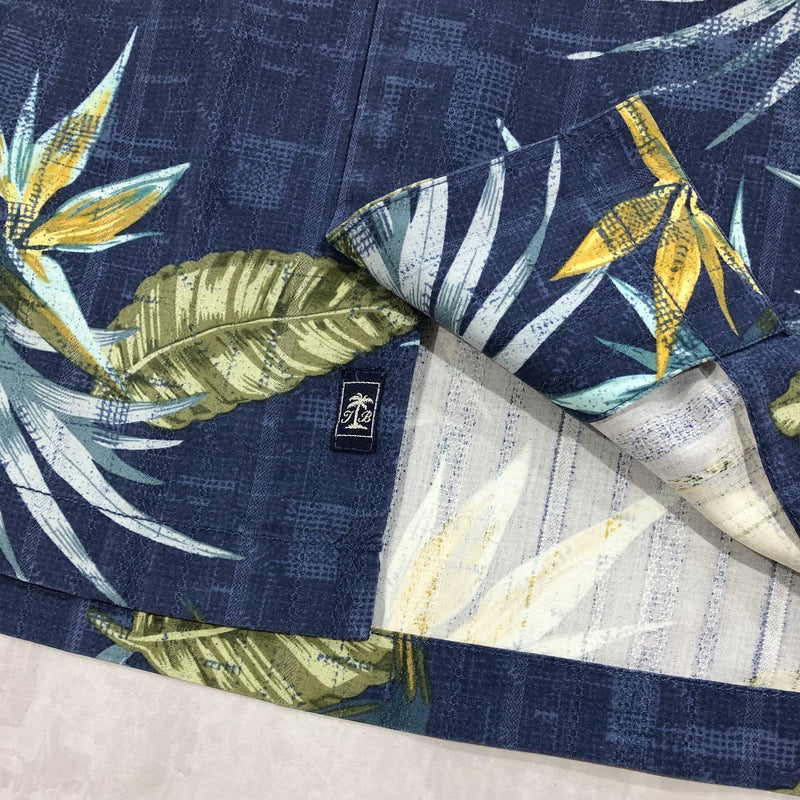 Tommy Bahama Hawaiian Shirt (S-M)