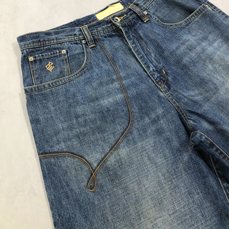 Rocawear Denim Shorts (36-37)