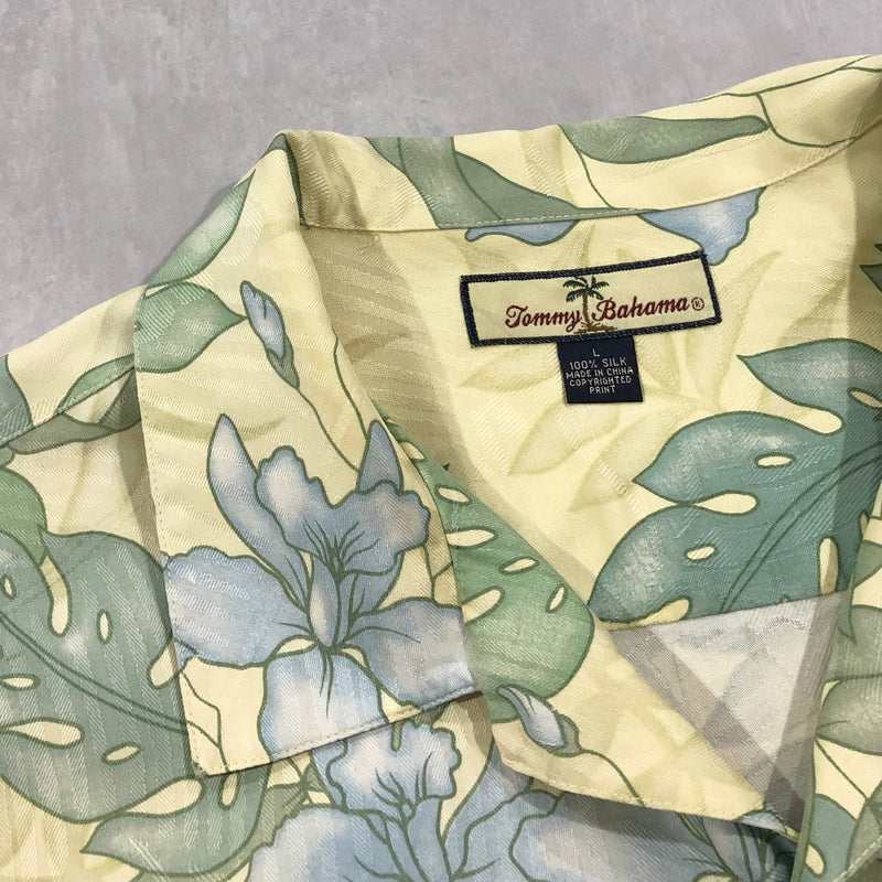 Tommy Bahama Hawaiian Shirt (L/BIG)