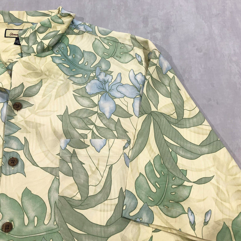 Tommy Bahama Hawaiian Shirt (L/BIG)