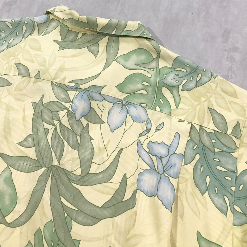 Tommy Bahama Hawaiian Shirt (L/BIG)