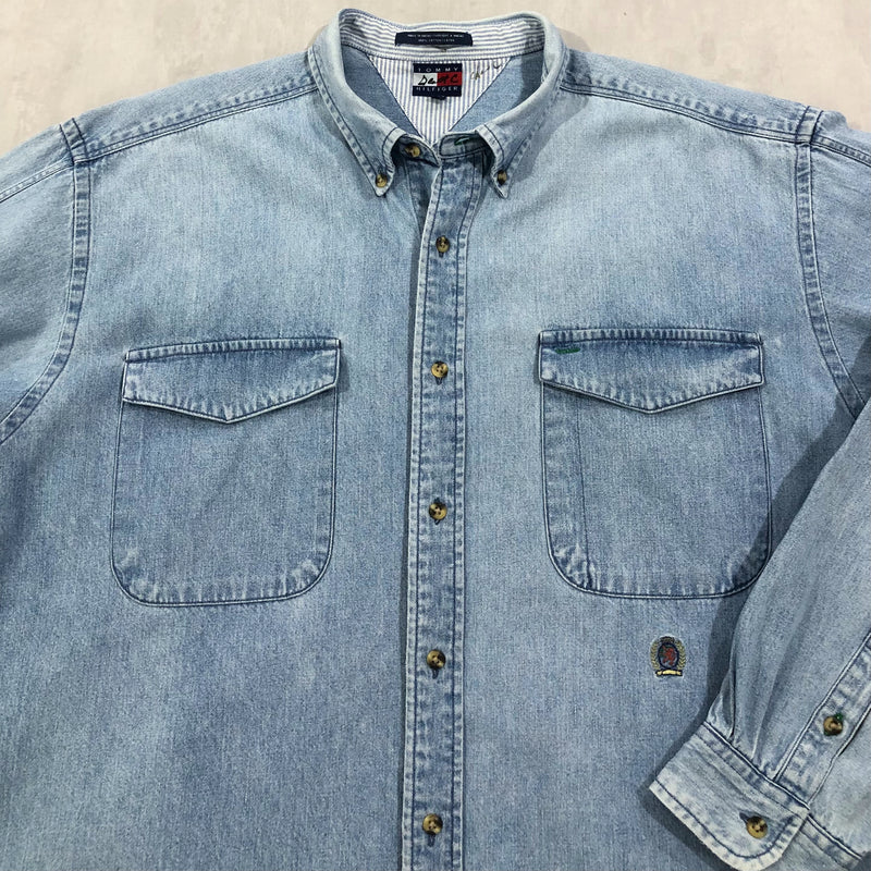 Vintage Tommy Hilfiger Denim Shirt Lion Crest Logo (XL/TALL)