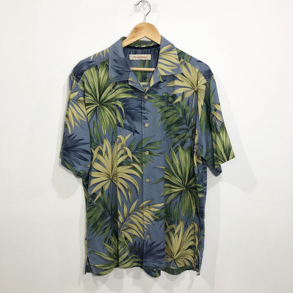 Vintage Tommy Bahama Hawaiian Shirt (L)