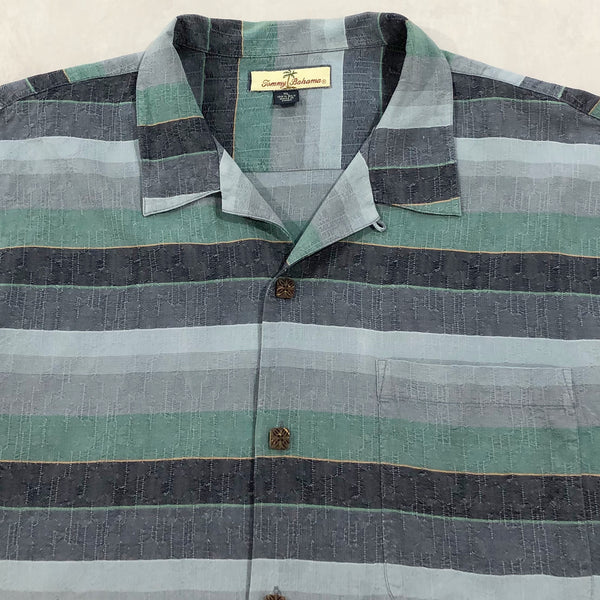 Vintage Tommy Bahama Hawaiian Shirt (L/BIG)