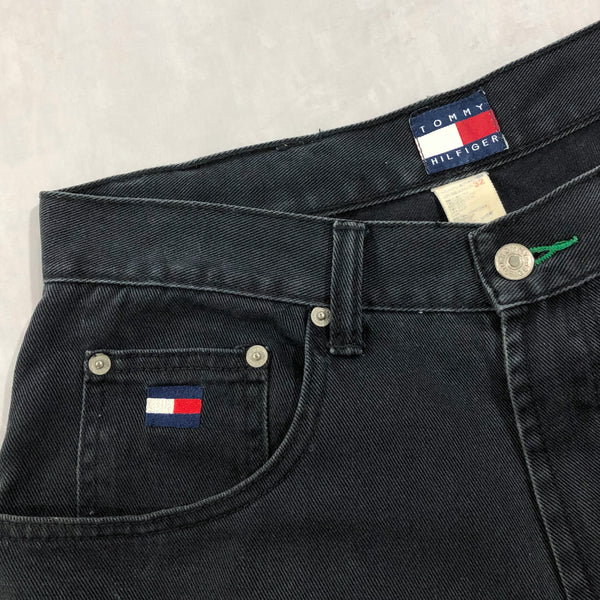 Vintage Tommy Hilfiger Denim Shorts (31)