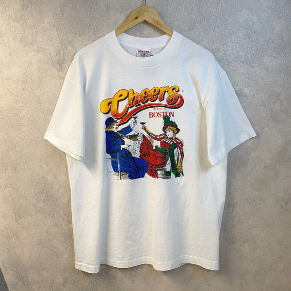 Vintage Softee T-Shirt Cheers Boston Restaurant & Pub USA (L)