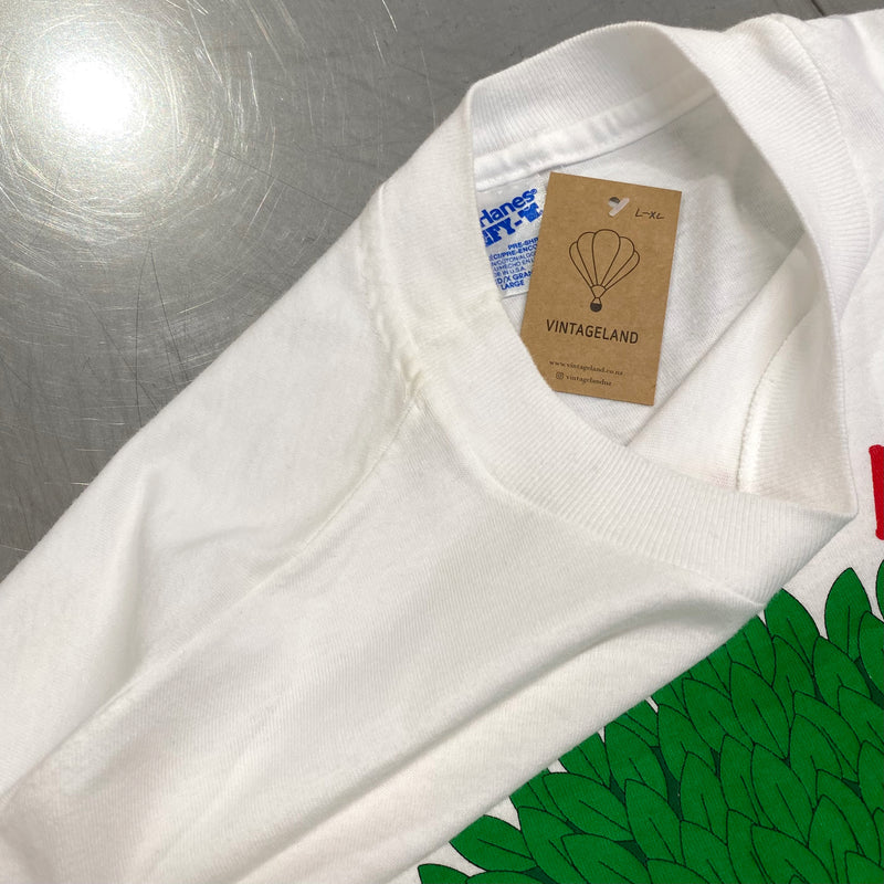 Vintage Hanes T-Shirt 1994 Grandma's Bunch (L-XL)