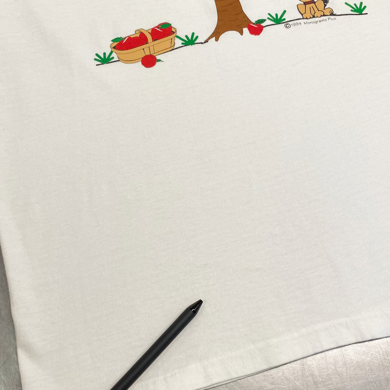 Vintage Hanes T-Shirt 1994 Grandma's Bunch (L-XL)