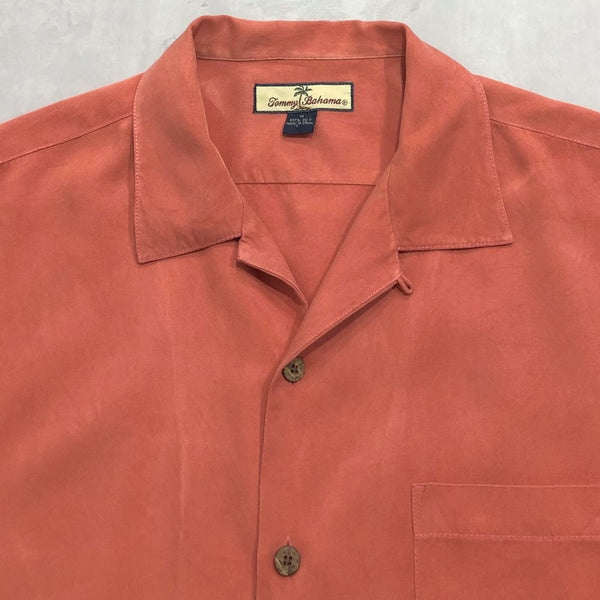 Vintage Tommy Bahama Hawaiian Shirt (L)