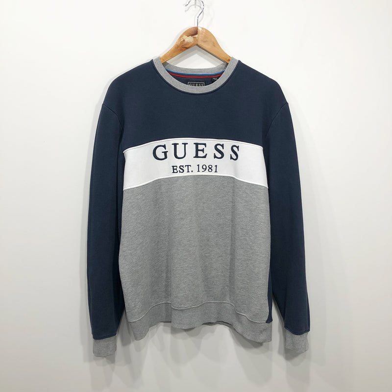 Guess Sweatshirt (L)