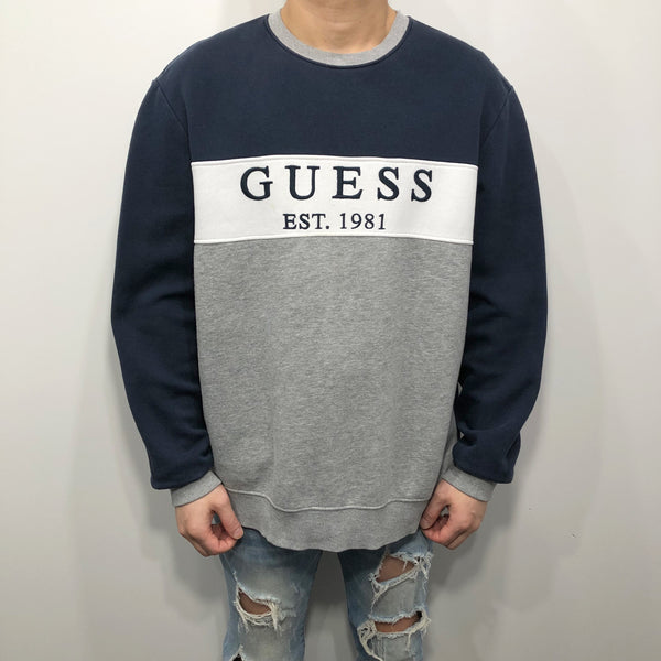 Guess Sweatshirt (L)