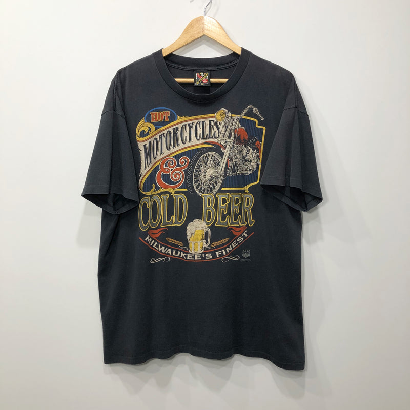 Vintage T-Shirt 1994 Cold Beer Milwaukee's Finest USA (XL)