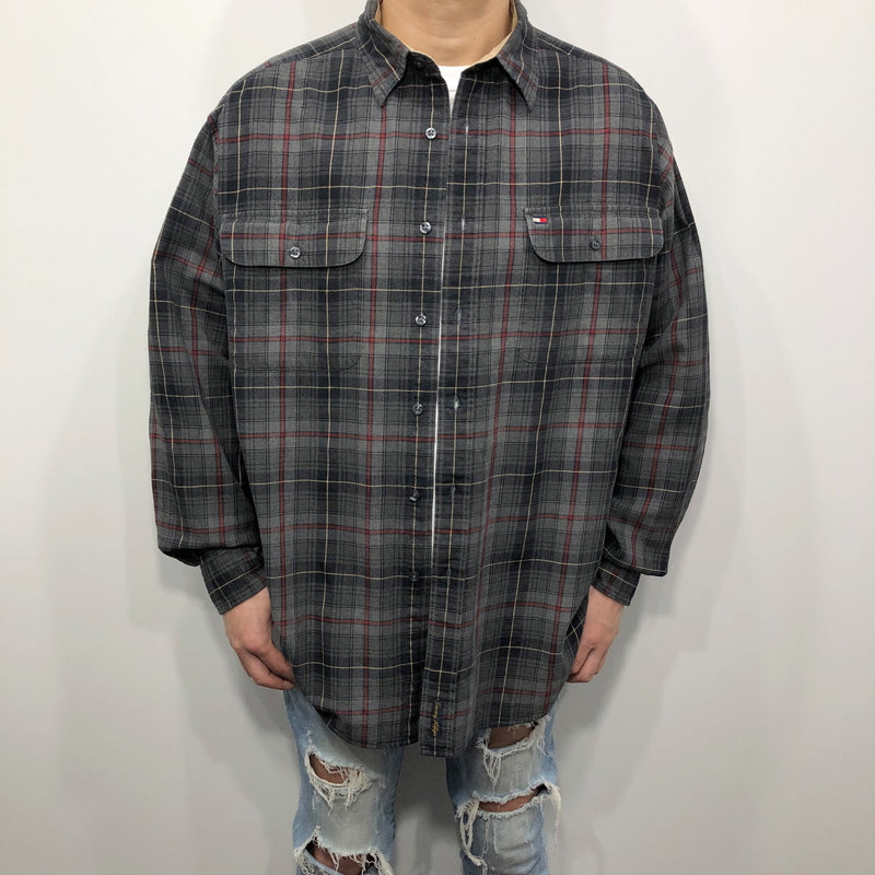 Tommy Hilfiger Shirt (XL)