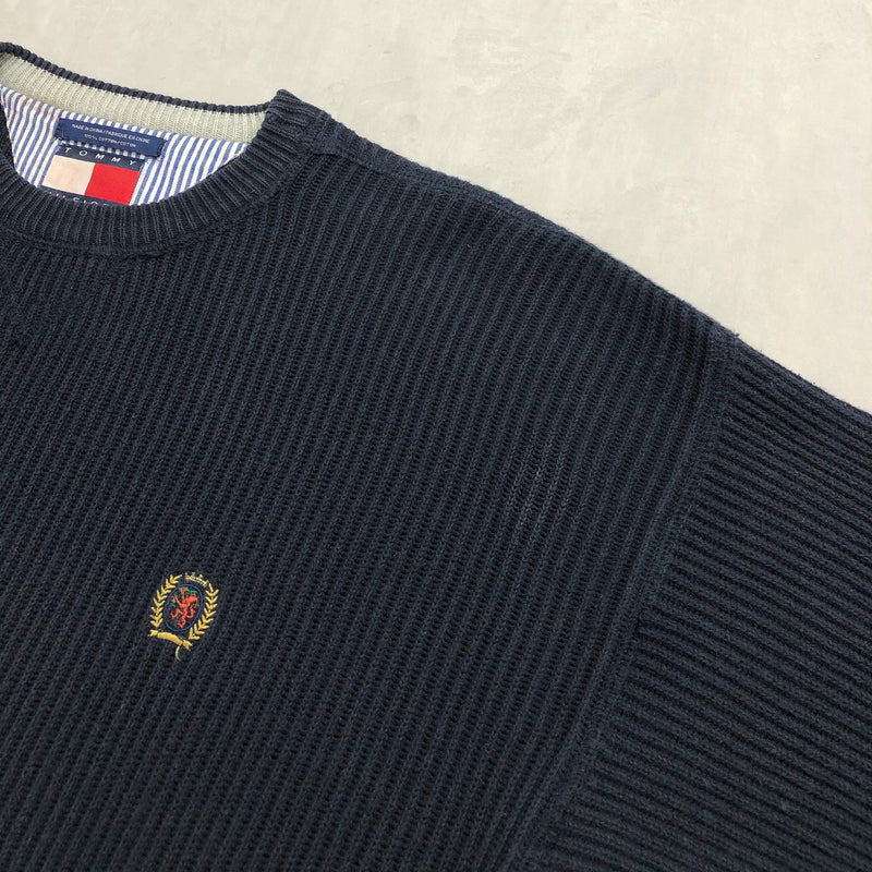 Tommy hilfiger hot sale lion logo