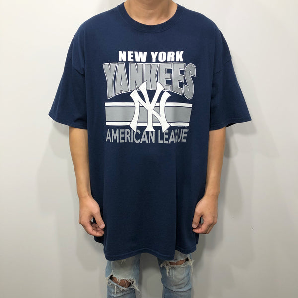 Genuine Merchandise T-Shirt MLB New York Yankees (2XL/TALL)