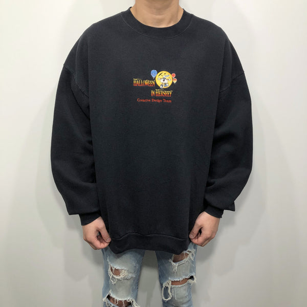 Vintage Lee Sweastshirt Hershey's Kisses Halloween (XL)