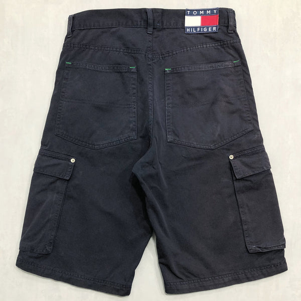 Vintage Tommy Hilfiger Shorts (32)