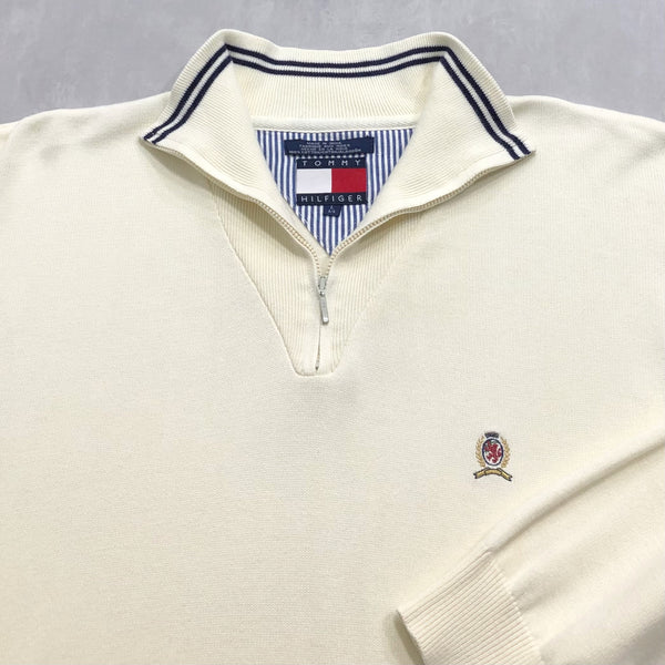 Vintage Tommy Hilfiger Knit Quarter Zip Lion Crest Logo (L/SHORT)