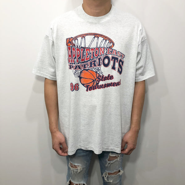 Vintage T-Shirt 1996 Appleton East School Patriots USA (L)