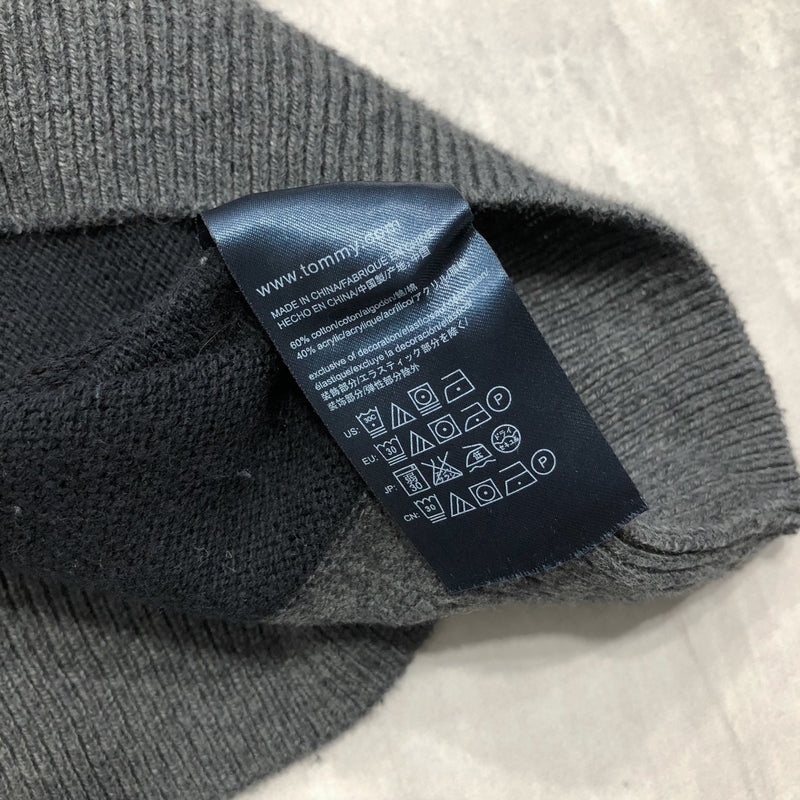 Tommy Hilfiger Knit Sweater (XL)