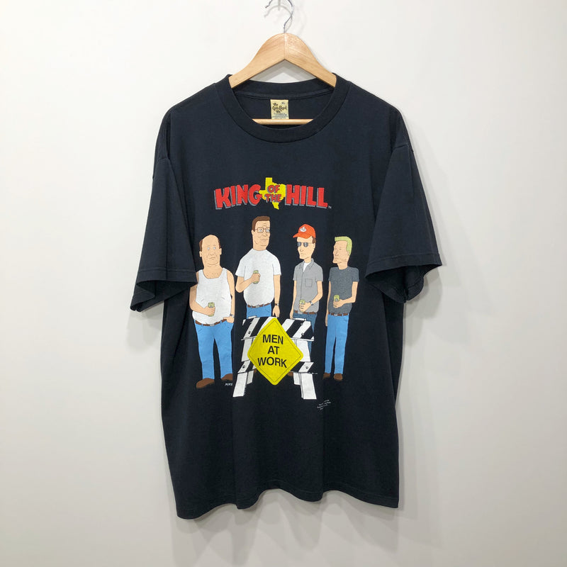 Vintage T-Shirt 1998 King of the Hill Men at Work USA (XL/BIG) –  VINTAGELANDNZ