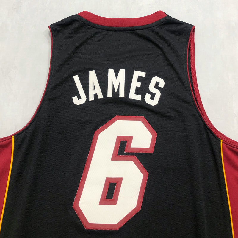 Adidas Lebron James #6 Miami Heat T-shirt Size: M)