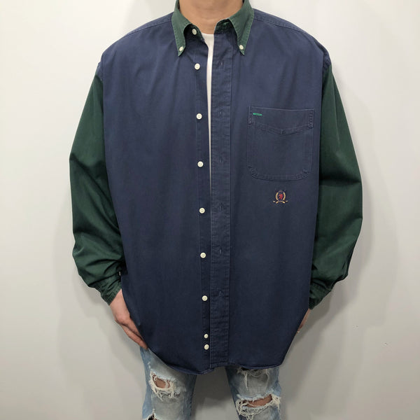 Vintage Tommy Hilfiger Shirt Lion Crest Logo (L)
