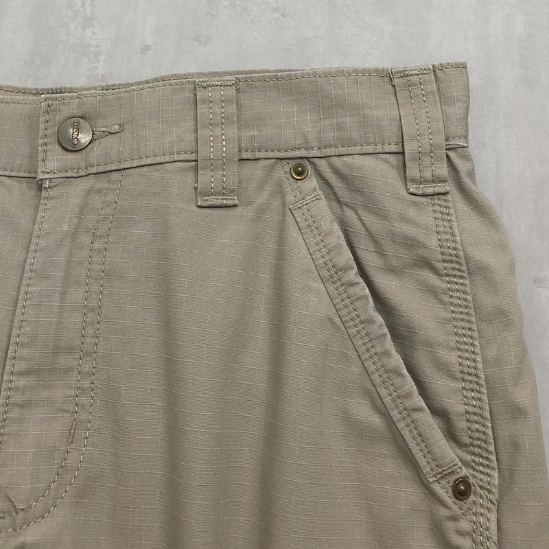 Carhartt Shorts (31-32)