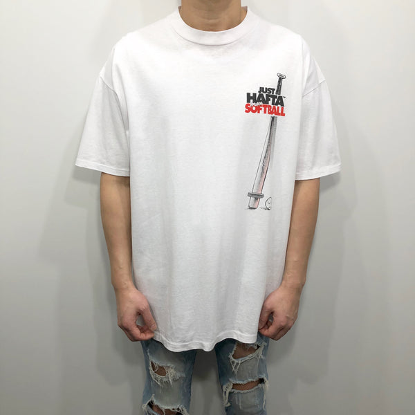 Vintage T-Shirt Just Hafta Play Softball USA (XL)