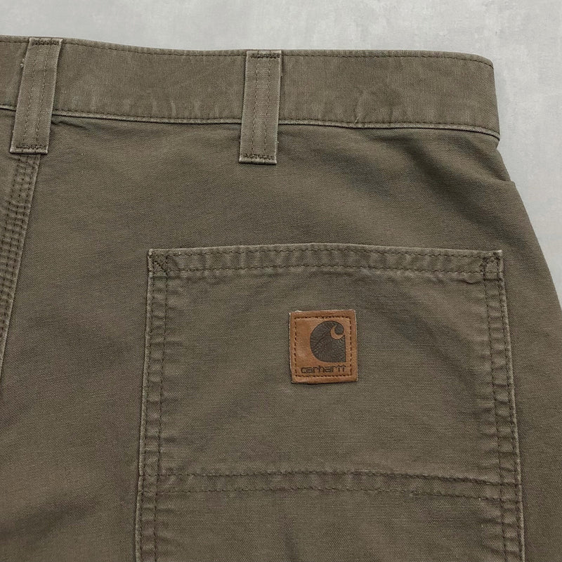 Carhartt Shorts (36-37)