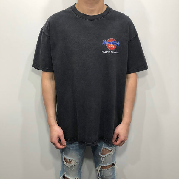 Vintage Hard Rock Cafe T-Shirt Nassau Bahamas (L)