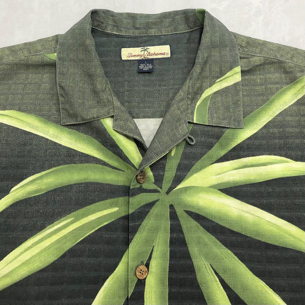 Vintage Tommy Bahama Hawaiian Shirt (L/BIG)