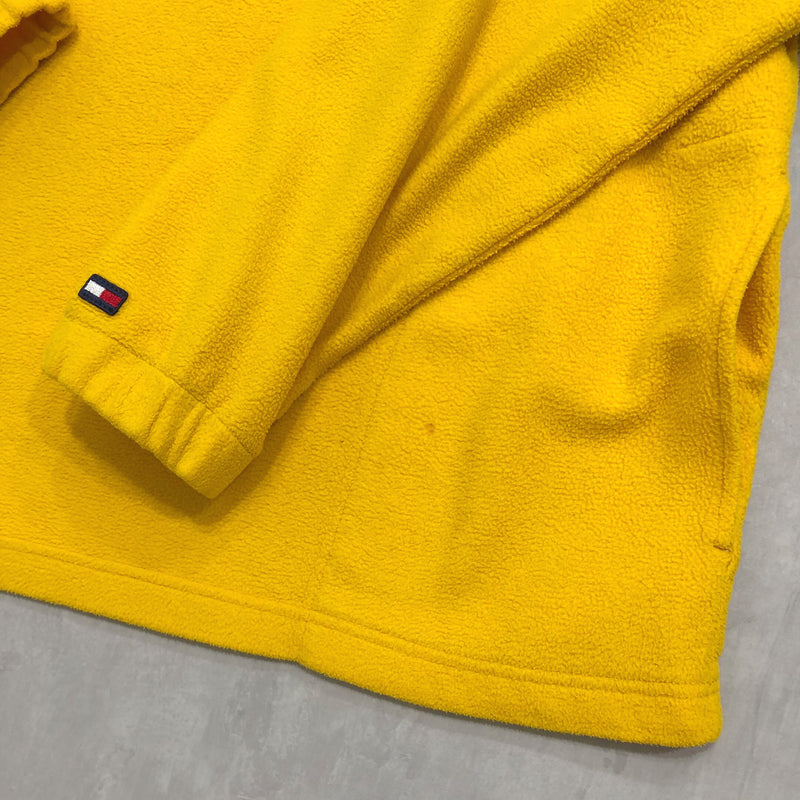Vintage Tommy Hilfiger Fleeced Zip Up (XL)