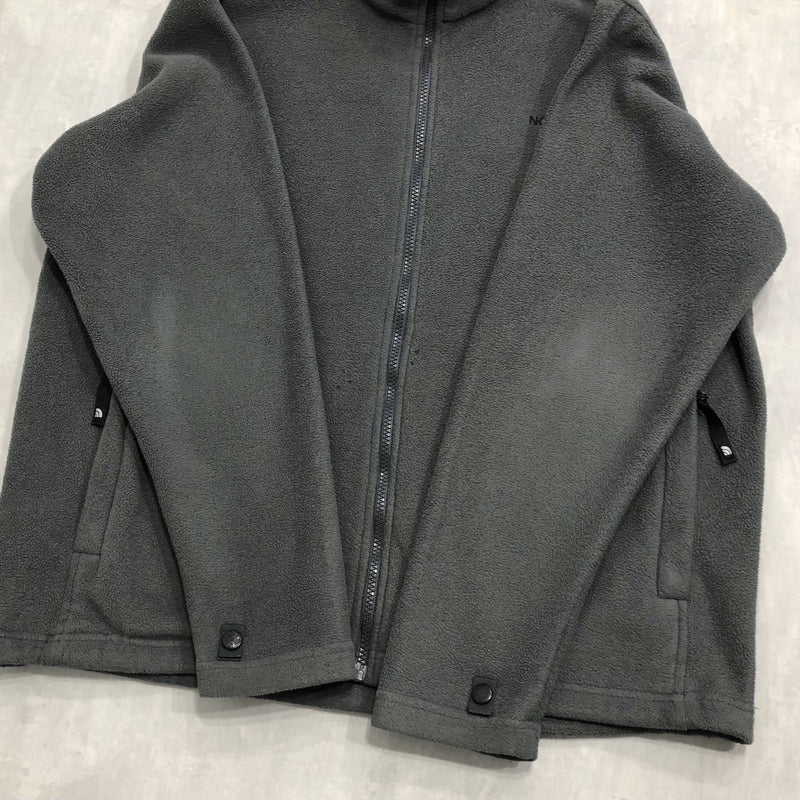 The North Face Fleeced Full Zip (L/SHORT)